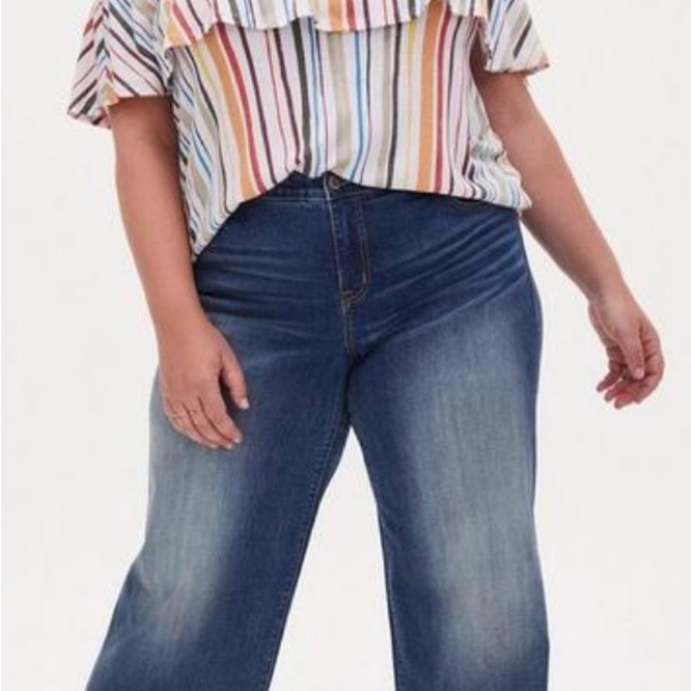 torrid Multicolor Striped Off-Shoulder Crop Top - Picture 3 of 7